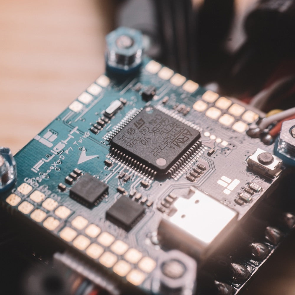 I-flight TITAN DC5 w/ DJI Air Unit BNF