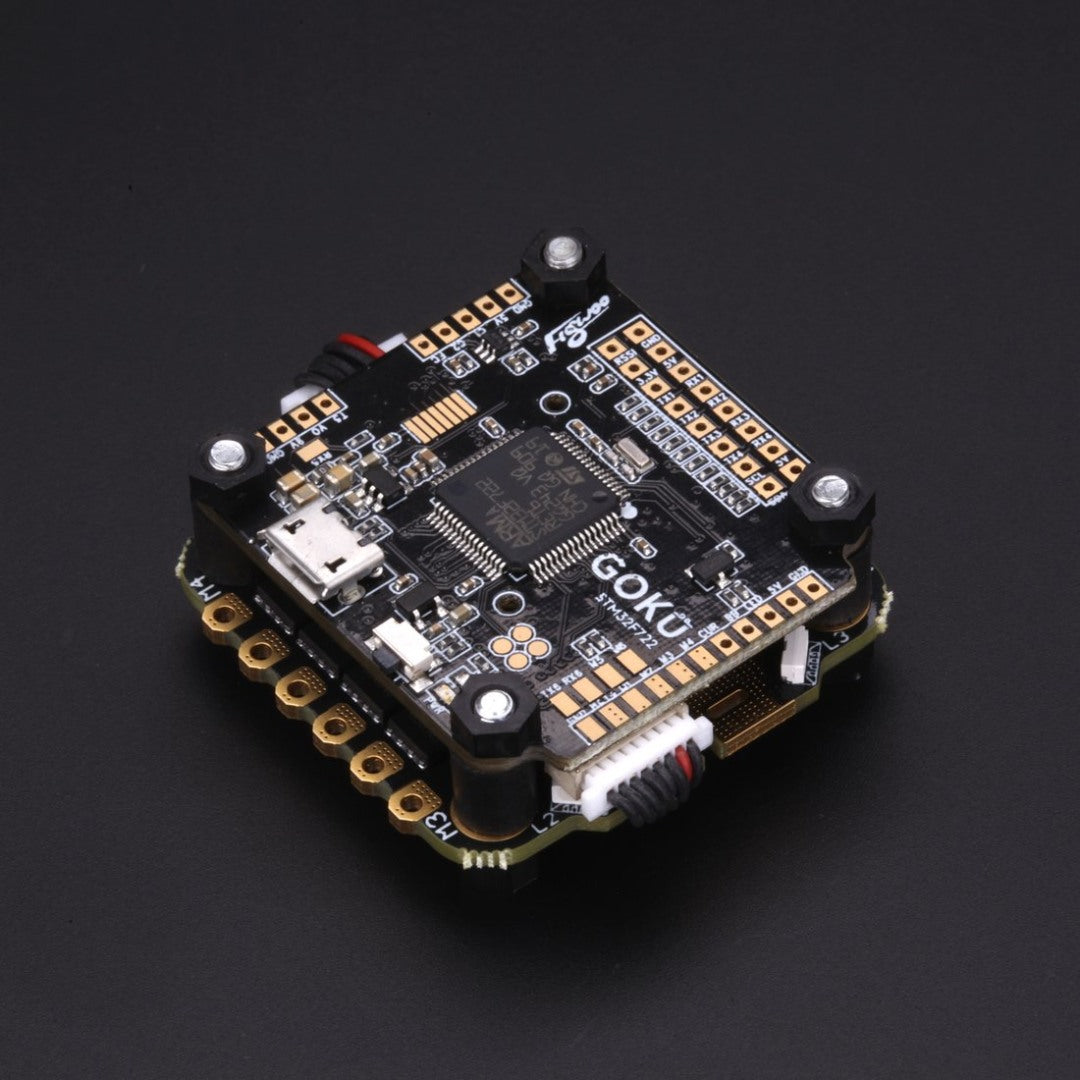 FLYWOO F722 GOKU Stack 30.5x30.5mm 50A BLheli_32 2-6S 4in1 F722 FC